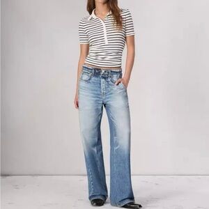 Viral Comfort “sweatpants” jeans. Never worn, new with tags. Large/medium